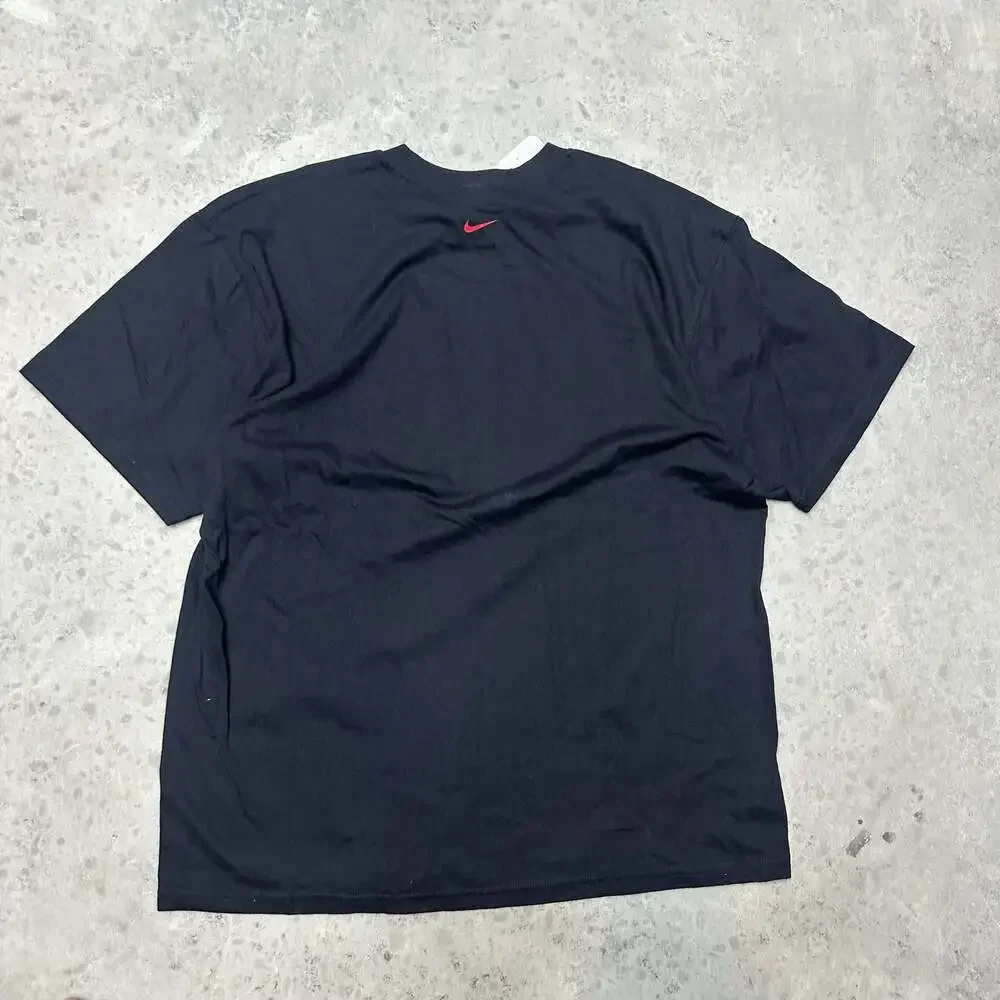 Nike sick black